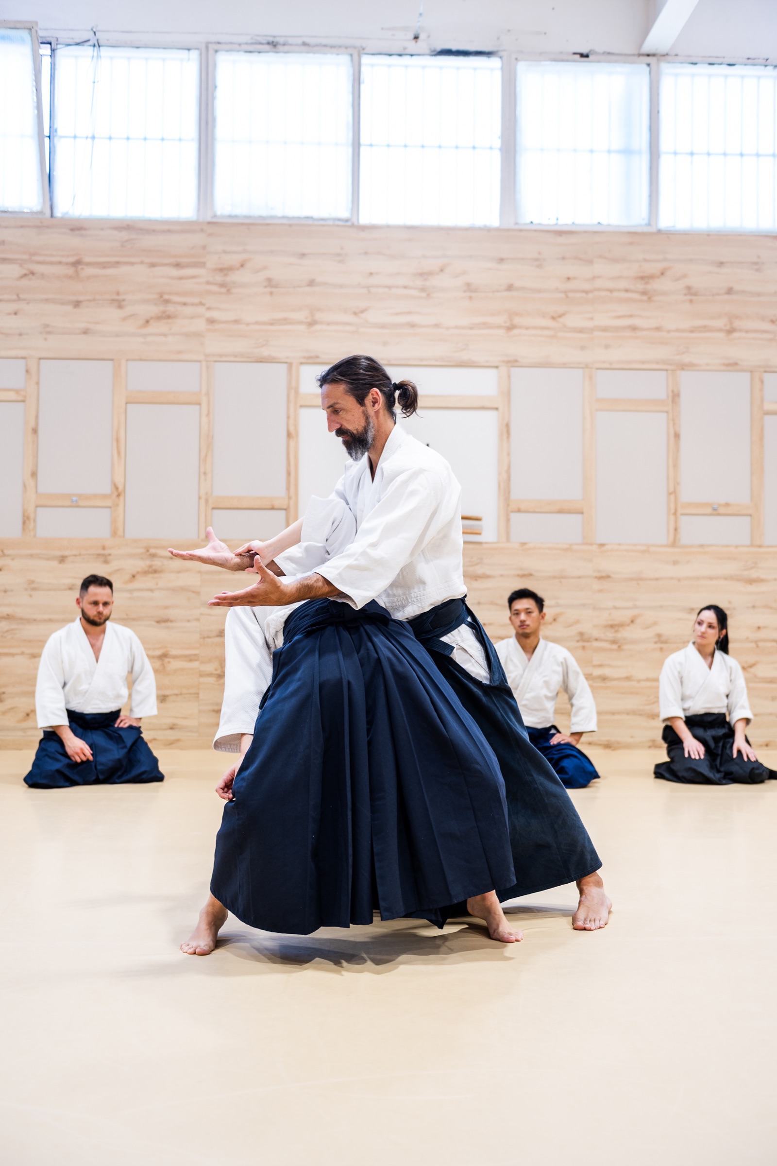 A throw during the instructor's demonstration.