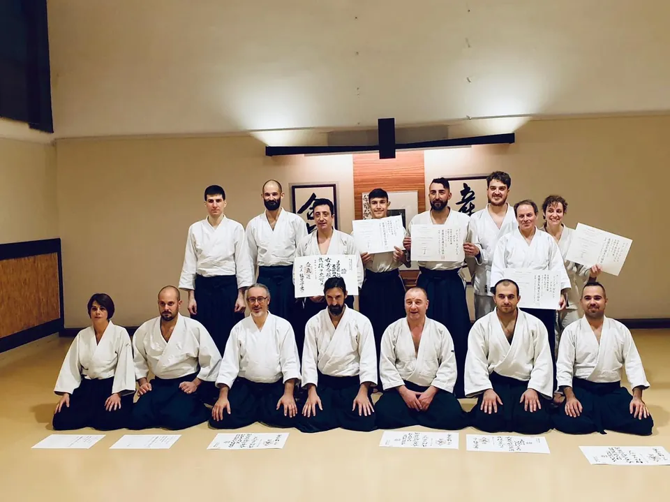 Entrega de diplomas Kyū y Dan! Felicidades a todos y todas! おめでとうございます