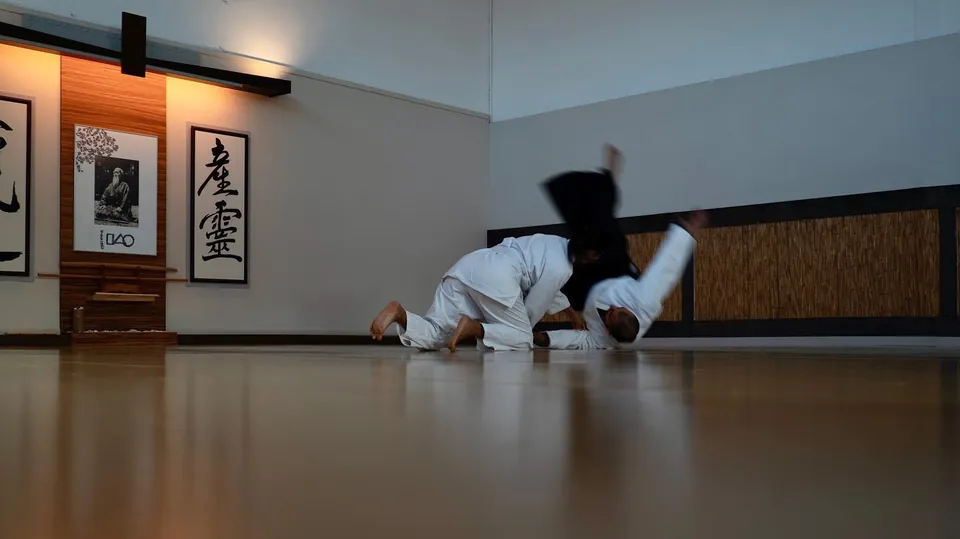 Hanmi-handachi (半身半立ち) or techniques performed with uke standing and t